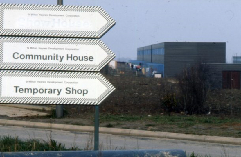 Picture of Community Facilities sign 