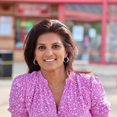 Cllr Muzammil 