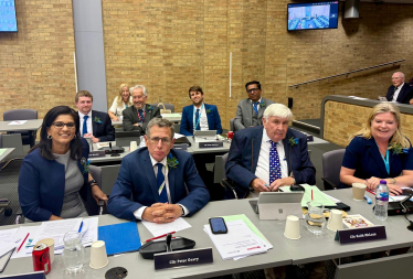 Conservative Group 25