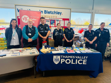 Cllr Muzammil at Roadshow